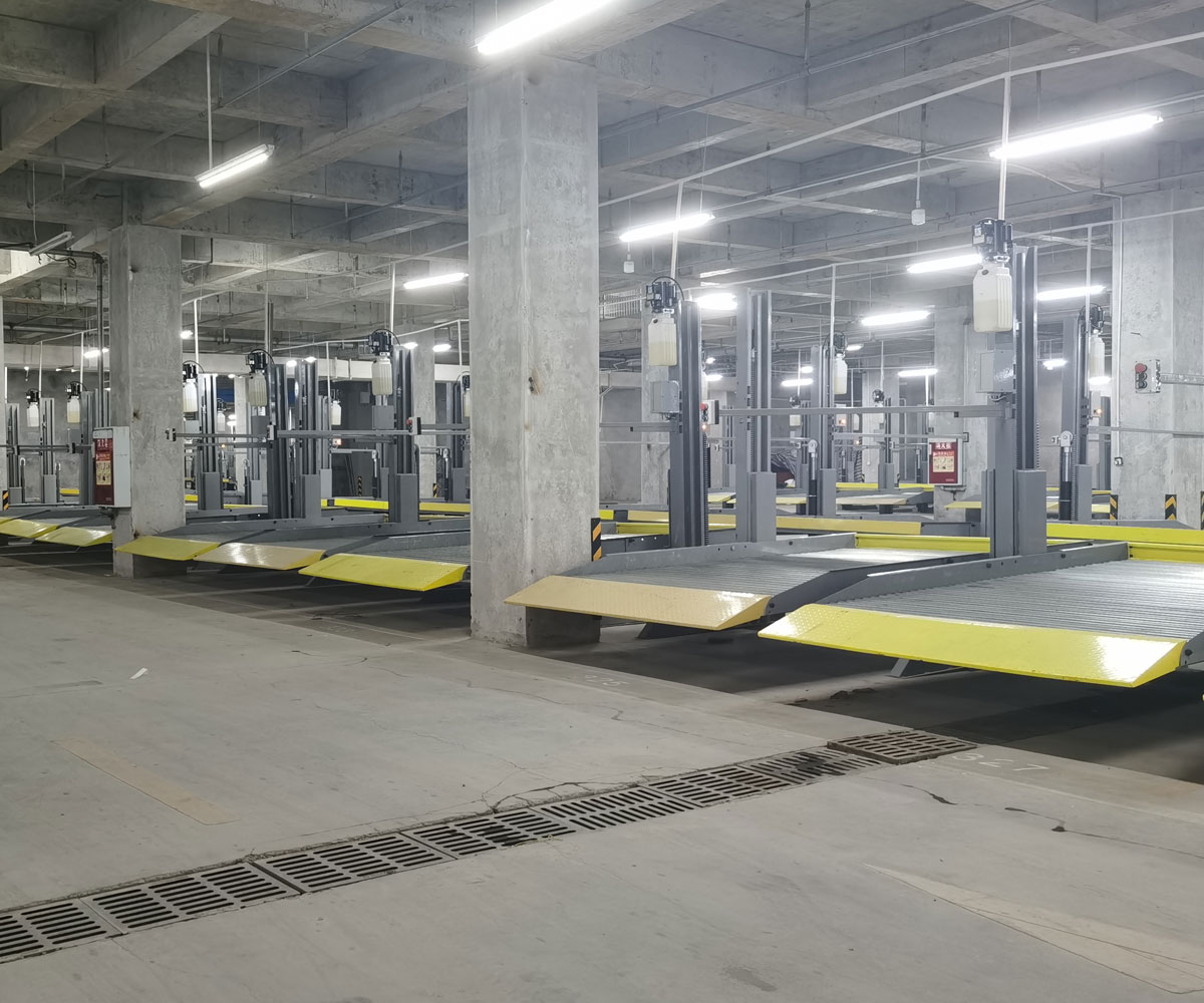 云陽兩柱升降式立體停車設(shè)備出租